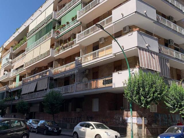 Appartamento in affitto a Casavatore via Luigi Galvani, 36, arredato, buono stato, contesto signorile TrovaCasa
