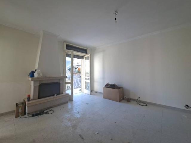 Appartamento in affitto a Caserta CE