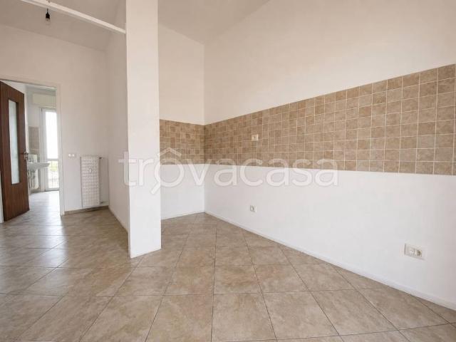 Appartamento in affitto a Casale Monferrato, non arredato/vuoto, ultimo piano, ristrutturato TrovaCasa
