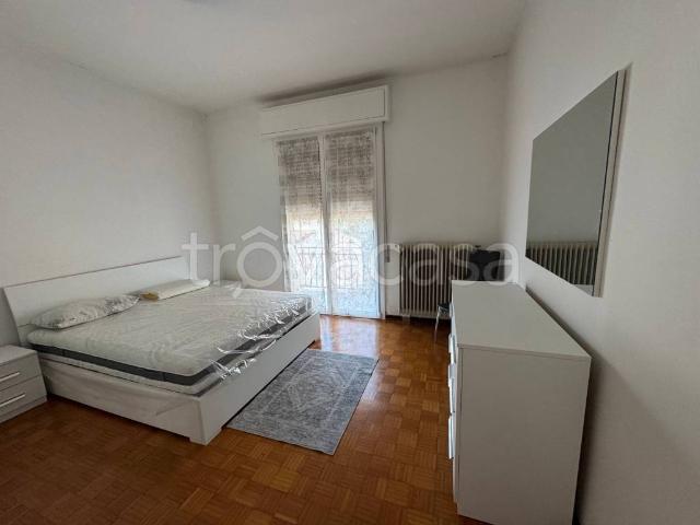 Appartamento in affitto a Casalmaggiore, arredato, box, centrale TrovaCasa