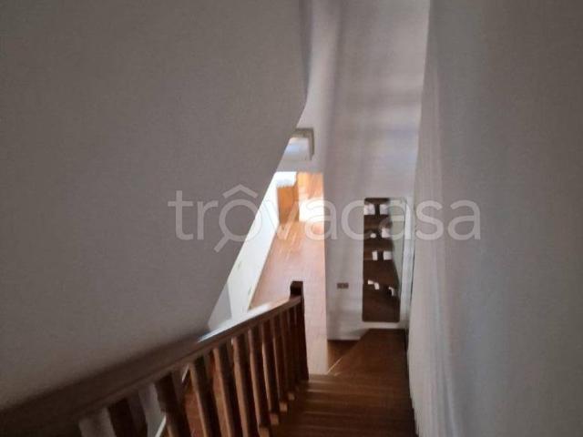 Appartamento in affitto a Casalmaggiore via Camillo Benso di Cavour, non arredato/vuoto, box, terrazzo TrovaCasa