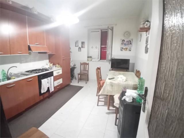 Appartamento in affitto a Casalnuovo di Napoli casalnuovo di Napoli, cucina abitabile TrovaCasa