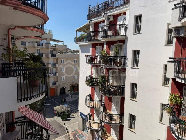 Appartamento in affitto a Casalnuovo di Napoli corso Umberto I, parzialmente arredato, posto auto scoperto, balcone TrovaCasa