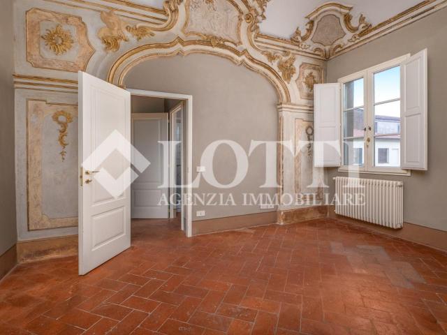 Appartamento in affitto a Cascina