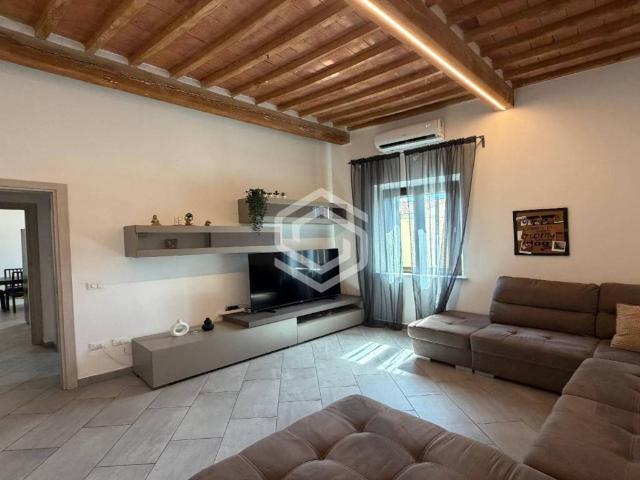 Appartamento in affitto a Cascina PI