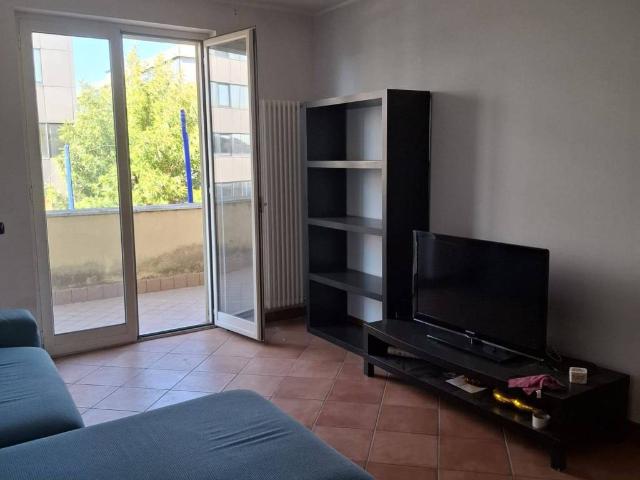 Appartamento in affitto a Caserta CE
