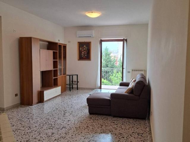 Appartamento in affitto a Caserta CE