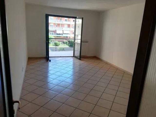 Appartamento in affitto a Caserta CE