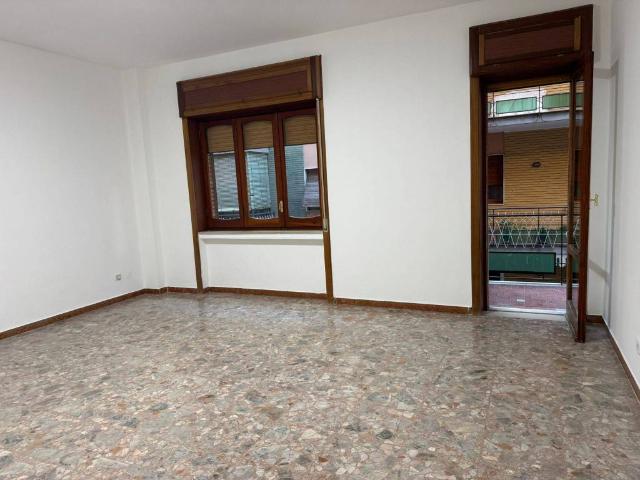 Appartamento in affitto a Caserta CE