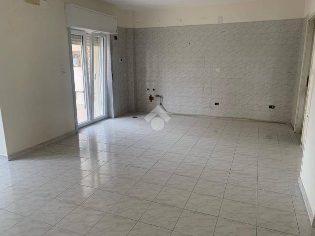 Appartamento in affitto a Caserta CE