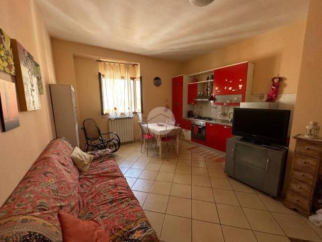 Appartamento in affitto a Caserta CE