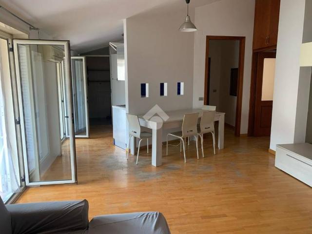 Appartamento in affitto a Caserta CE