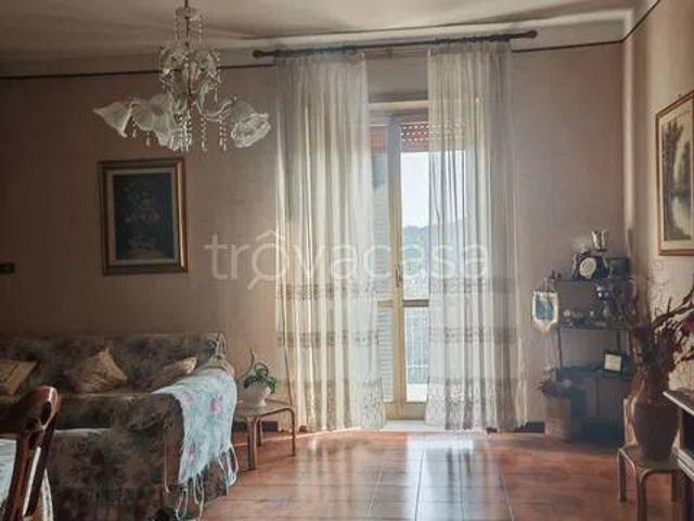 Appartamento in affitto a Caserta ercole No Number, non arredato/vuoto, riscaldamento autonomo, doppia esposizione TrovaCasa
