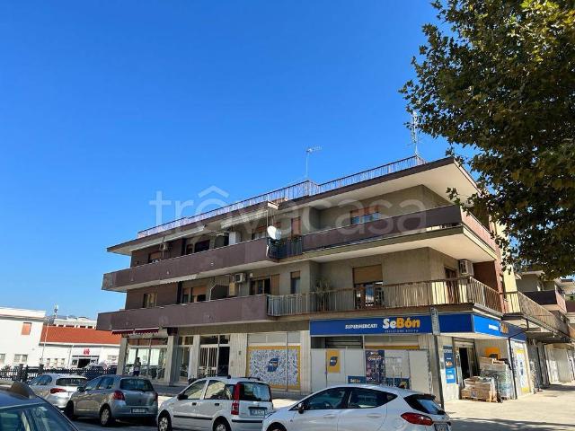 Appartamento in affitto a Cassino via Valle del Garigliano, arredato, box, balcone TrovaCasa