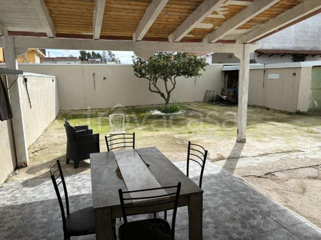 Appartamento in affitto a Castel Volturno via Modena, arredato, giardino privato, terrazzo TrovaCasa