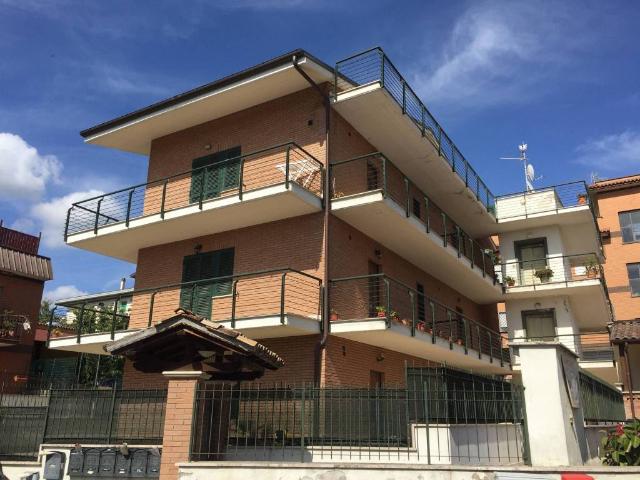 Appartamento in affitto a Castel Gandolfo RM