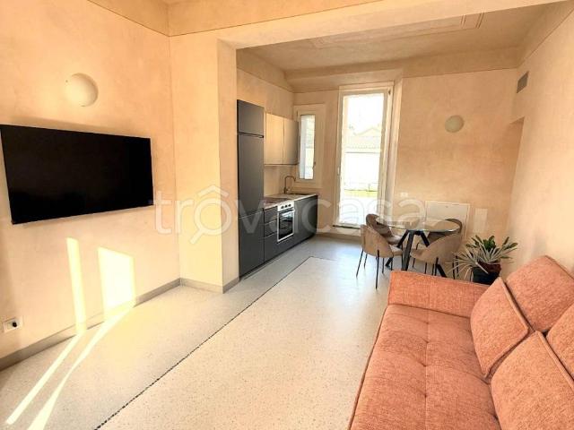 Appartamento in affitto a Castel San Giovanni via Guglielmo Marconi, 1, arredato, terrazzo, immobile di prestigio TrovaCasa
