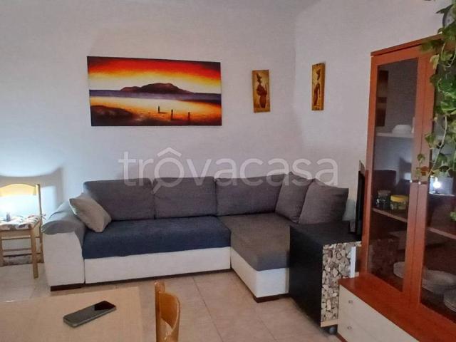 Appartamento in affitto a Castelnuovo del Garda via Risorgimento, arredato, box, balcone TrovaCasa