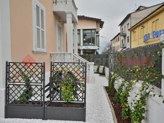 Appartamento in affitto a Castelnuovo di Garfagnana castelnuovo di Garfagnana Farini,8, arredato, riscaldamento autonomo, ristrutturato TrovaCasa