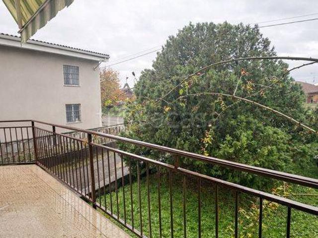 Appartamento in affitto a Castelnuovo Scrivia via Tortona, box, riscaldamento autonomo, balcone TrovaCasa