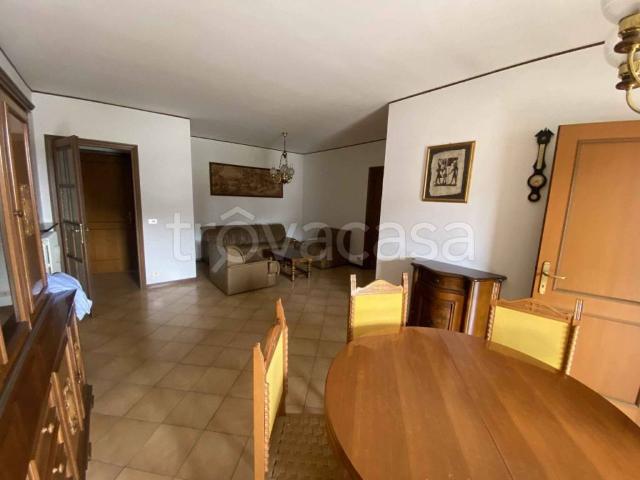 Appartamento in affitto a Castelnovo ne' Monti