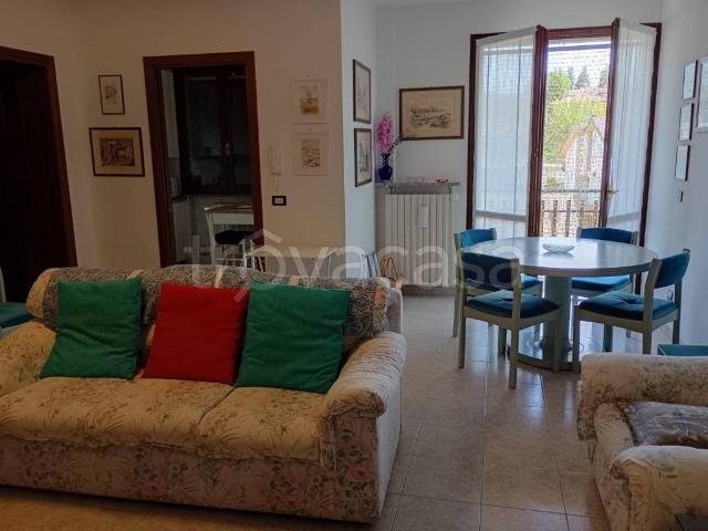 Appartamento in affitto a Castelnovo ne' Monti, arredato, ascensore, luminoso TrovaCasa