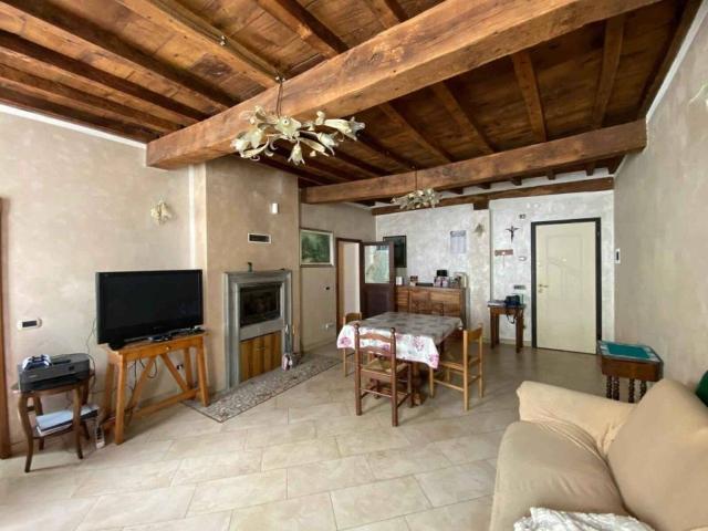 Appartamento in affitto a Castelnovo Ne' Monti RE