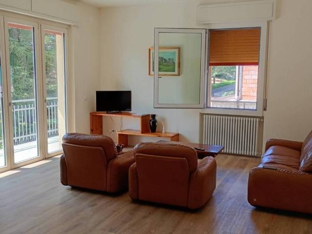 Appartamento in affitto a Castelnovo Ne' Monti RE