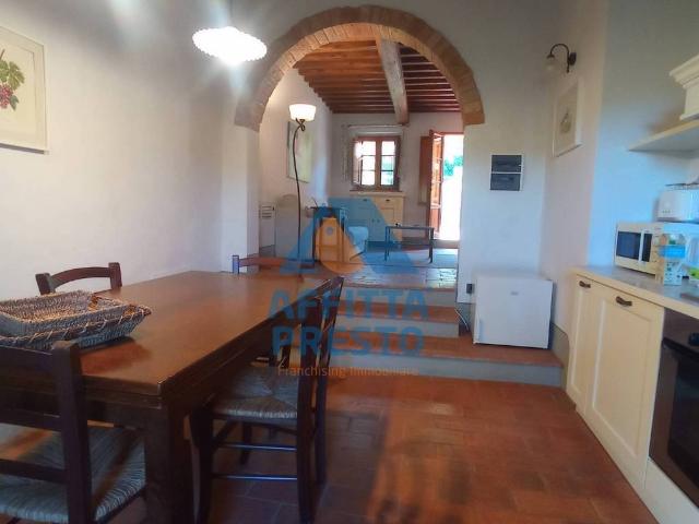 Appartamento in affitto a Castelfiorentino, arredato, caminetto, ingresso indipendente TrovaCasa