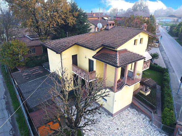 Appartamento in affitto a Castelfranco Emilia MO