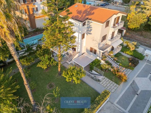 Appartamento in affitto a Castellabate SA