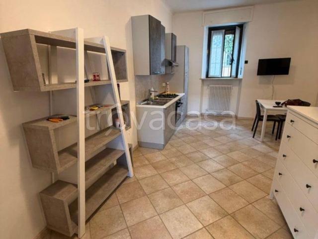 Appartamento in affitto a Castellanza via Eugenio Cantoni, arredato, libero subito TrovaCasa