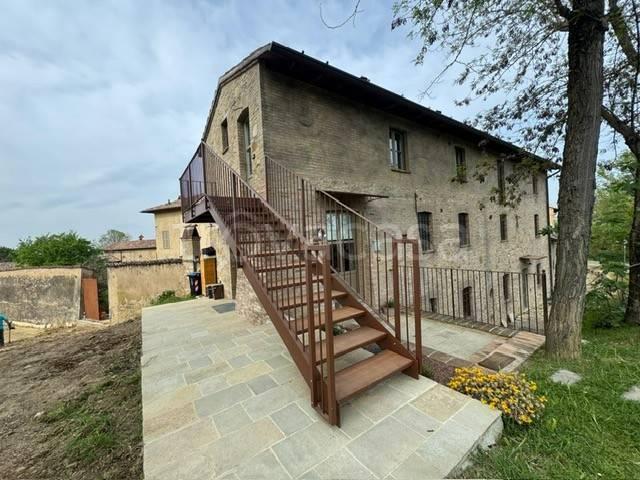 Appartamento in affitto a Castell'Arquato, arredato, immobile di prestigio, caminetto TrovaCasa
