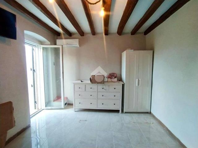 Appartamento in affitto a Castell'Arquato via Antonio Scarpa, 30, parzialmente arredato, ristrutturato, cantina TrovaCasa
