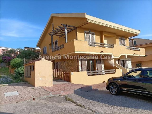 Appartamento in affitto a Castelsardo via Dublino 7, arredato, vista mare, predisposizione aria condizionata TrovaCasa