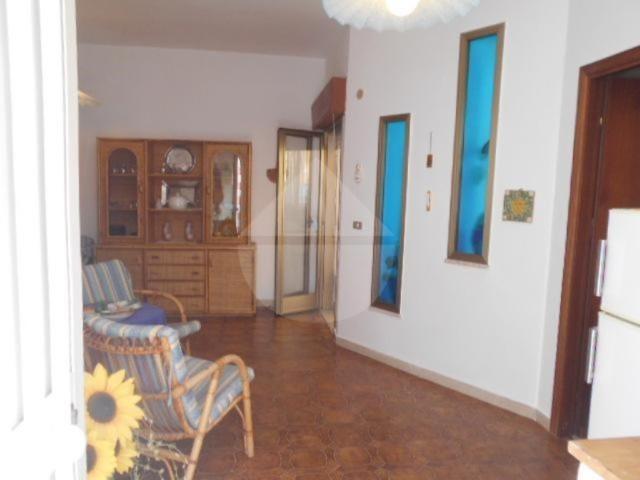 Appartamento in affitto a Castelvetrano via Ermocrate, arredato, posto auto, vista mare TrovaCasa