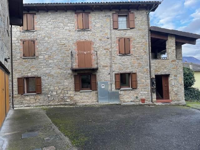 Appartamento in Affitto a CASTIGLIONE DEI PEPOLI