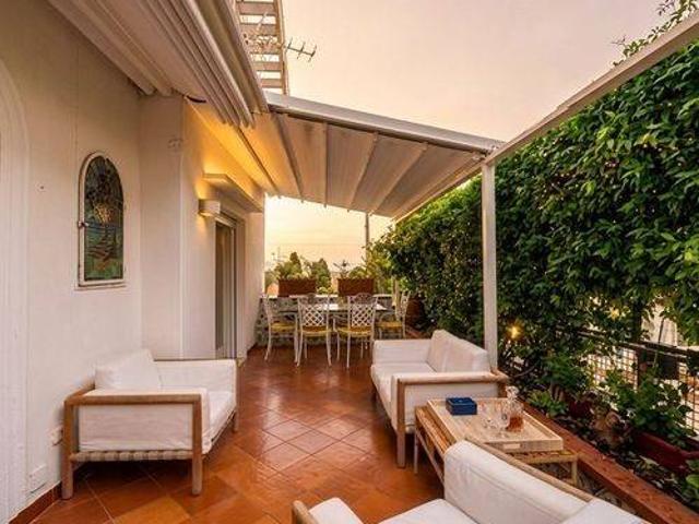 Appartamento in affitto a Capri NA