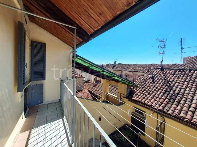 Appartamento in affitto a Carmagnola via Ferruccio Valobra, parzialmente arredato, ascensore, ultimo piano TrovaCasa