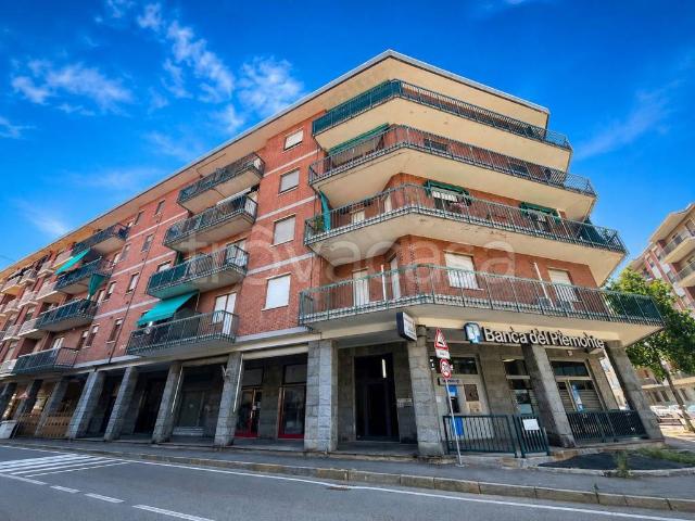 Appartamento in affitto a Carignano via Silvio Pellico, 41, parzialmente arredato, ascensore, centrale TrovaCasa