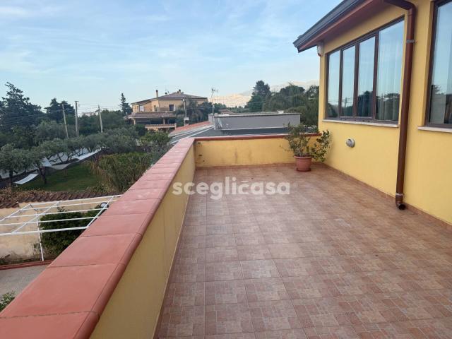 Appartamento in affitto a Carini, Berlinguer