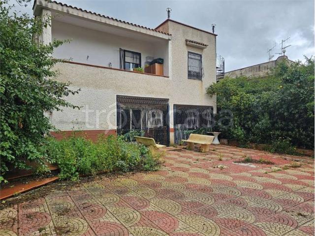 Appartamento in affitto a Carini, giardino privato, posto auto, veranda TrovaCasa