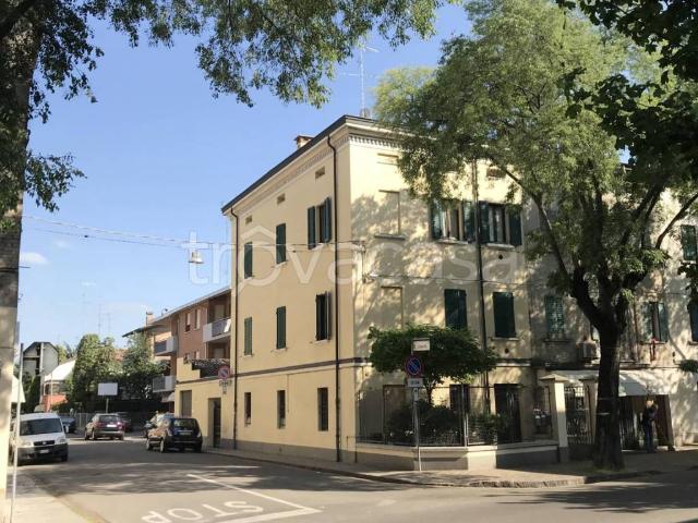 Appartamento in affitto a Carpi, riscaldamento autonomo, parzialmente arredato, lavatrice TrovaCasa