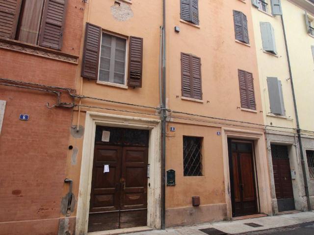 Appartamento in affitto a Carpi via Ugo Sbrilanci, 8, travi a vista, ristrutturato, centrale TrovaCasa