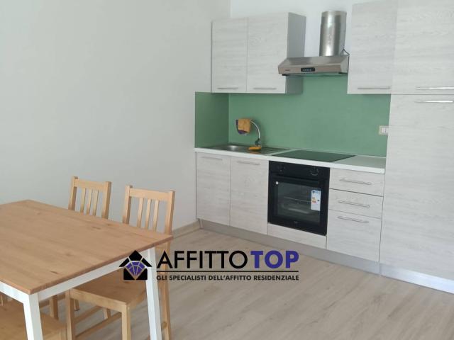 Appartamento in Affitto a Carrara