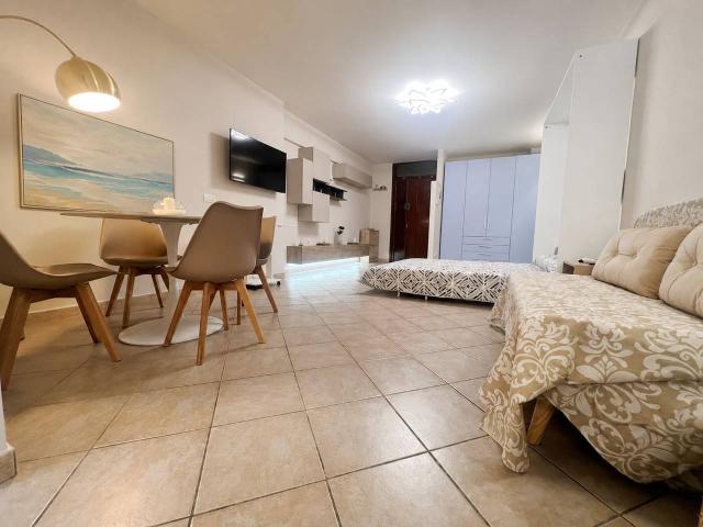 Appartamento in affitto a Carrara