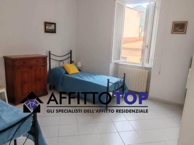 Appartamento in Affitto a Carrara