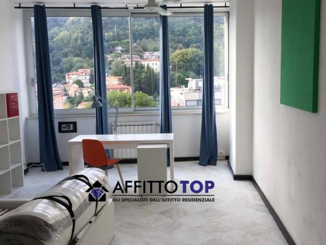 Appartamento in Affitto a Carrara