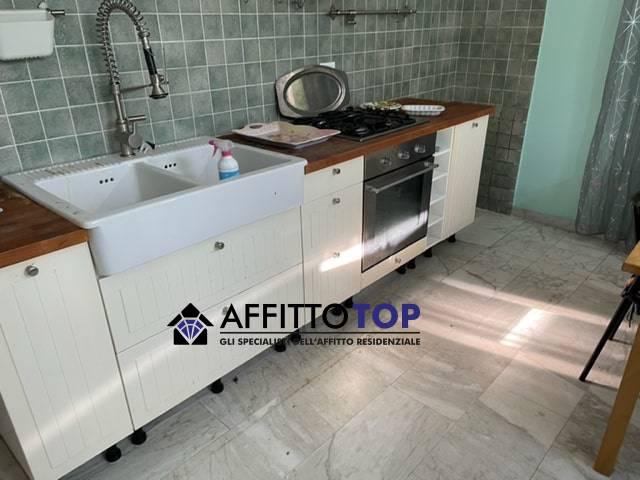 Appartamento in Affitto a Carrara