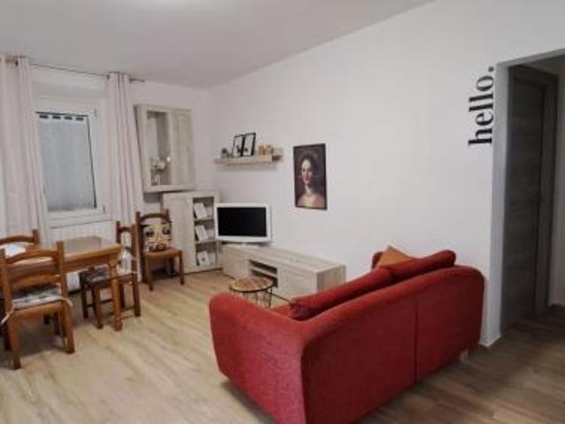 Appartamento in affitto a Carrara 95 mq Rif: 1314349